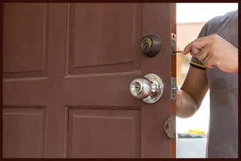 Usa Locksmith Service Long Island City, NY 347-705-6669 - 2-lockout-service